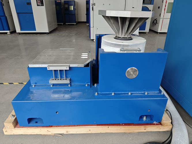 高頻電動(dòng)振動(dòng)臺(tái)的試驗(yàn)方法(圖1) 高頻電動(dòng)振動(dòng)臺(tái)的試驗(yàn)方法(圖1)